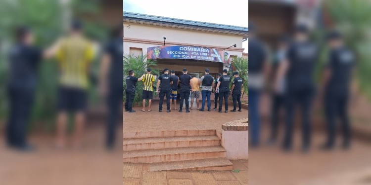 PATOTA. Los agresores fueron individualizados, fueron un mayor y cuatro menores de edad.