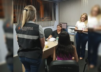 Detienen en el Puente San Roque a colombianos que intentaban cruzar a Posadas con una menor