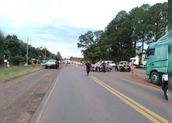 Violento choque sobre la ruta 12 dejó a una familia herida en Misiones
