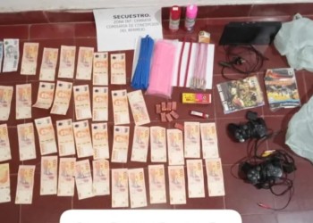 Insólito: le robó plata a su abuelo y se compró una PlayStation y cohetes