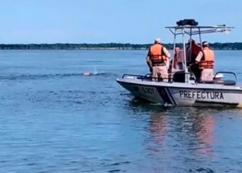 Rescatan a dos personas que se estaban ahogando en el río Uruguay