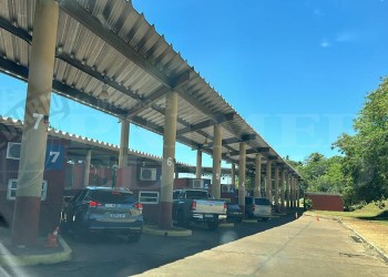 Demoras de hasta 1 hora para cruzar de Iguazú a Foz