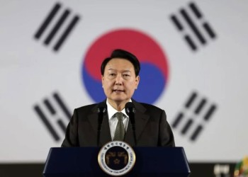 El presidente surcoreano fue detenido en su residencia por imposición de ley marcial