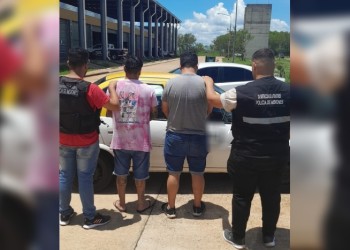 Un par de ladrones se movilizaban en un taxi para robar en Posadas