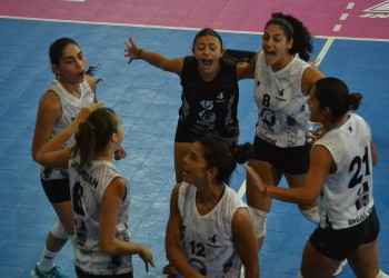 Brujas, por la reclasificación en Córdoba