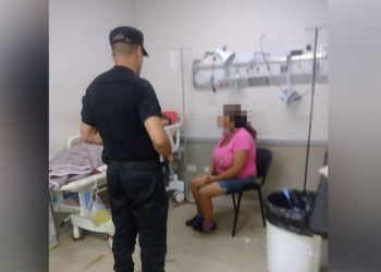 Policías reanimaron a una joven tras caer sobre una piedra en un arroyo