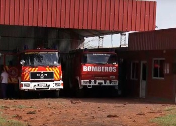 Bomberos de Garuhapé juntan fondos para reparar la ambulancia
