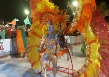 Carnavales Apostoleños tuvieron un cierre a todo brillo y color