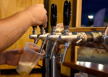 Hoy sale el festival UNA+ en el parque de la Cascada de Posadas