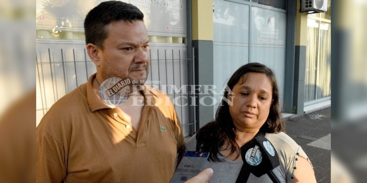TRISTEZA FAMILIAR. Hugo y Gladys los hermanos del bombero Juan Carlos Núñez.