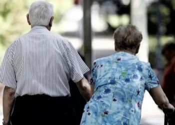 El Gobierno no descarta una reforma previsional y subir la edad jubilatoria en 2025