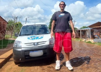 Sergio Gómez, el hombre más alto de Argentina regresó a Misiones y busca ayuda