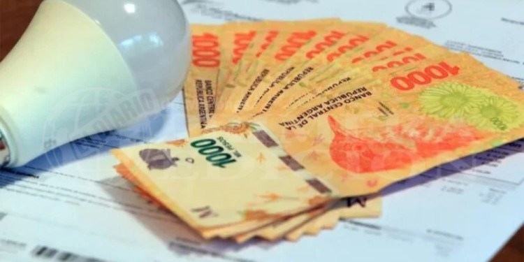 PROGRESIVO. El impacto de la medida se verá reflejado en las boletas de los usuarios mes a mes, hasta diciembre, donde se completará la reducción establecida por el Gobierno nacional.