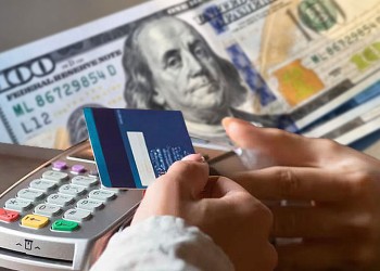 Pagos en dólares por débito y QR: “Al comerciante le vendrá muy bien”