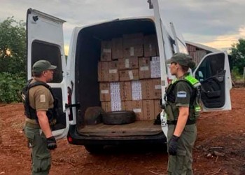 Cargada de contrabando, hallaron la camioneta robada en Dos Hermanas