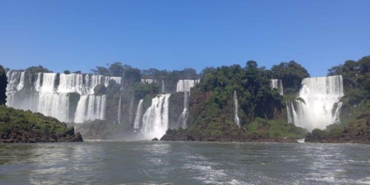 INIGUALABLES. Las Cataratas del Iguazú, para visitarlas todo el año, con paisajes que enamoran.