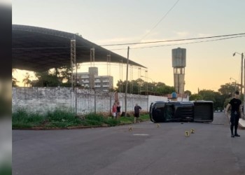 Choque y vuelco con suerte en Oberá: no hubo lesionados