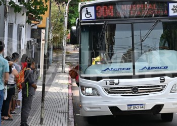 “Es una vergüenza”, protestas en Posadas y Oberá por la quita inesperada de frecuencias