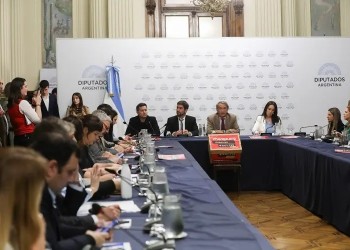 Diputados discute hoy el proyecto de Ficha Limpia