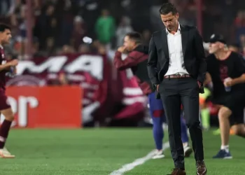 Gago con las horas contadas en Boca: dirigiría ante Central su último partido