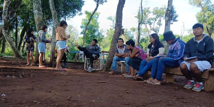 ESPECIAL. En las comunidades mbya de la provincia se mantiene el uso del idioma ancestral guaraní.