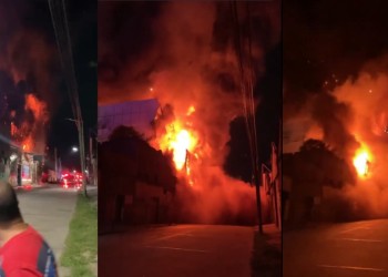 Video: grave incendio provocó la explosión y derrumbe de un galpón en Avellaneda