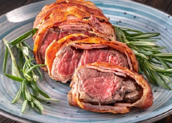 Recetas: probá este exquisito lomo envuelto en panceta