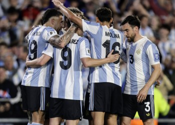 Tras conseguir el pasaje al Mundial, Argentina se lució y goleó a Brasil en El Monumental