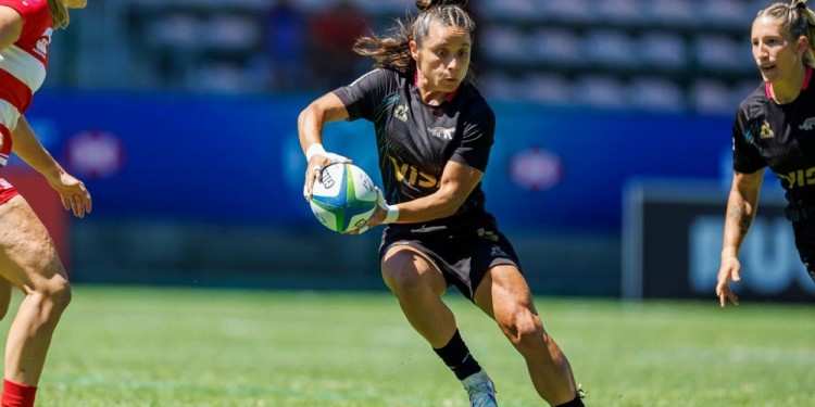 EXPERIENCIA. La misionera María Paula Pedrozo demostró toda su calidad como capitana de Las Yaguaretés.