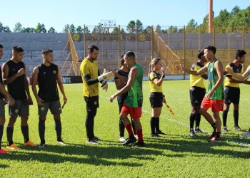 Crucero y Mitre, a puros amistosos