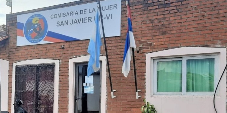 HORAS DE TENSIÓN. La familia radicó la denuncia ante la Comisaría de la Mujer de San Javier esta tarde.