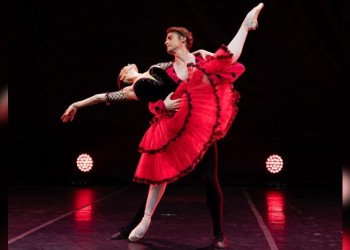 El ballet de San Petersburgo llega al Teatro Lírico de Posadas