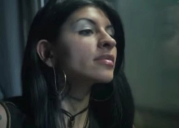 Escuchá “Con otra”, lo nuevo de Cazzu