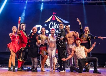 Al caer el Sol: un domingo lleno de circo, risas y malabares en El Brete