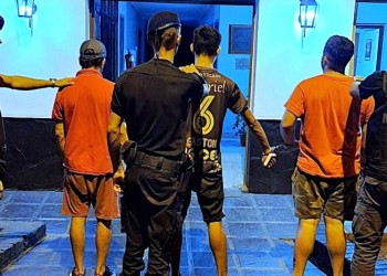 Joven víctima de abuso sexual grupal complicó a los sospechosos