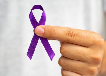 Día Mundial de la Epilepsia: todo se viste de púrpura para generar conciencia