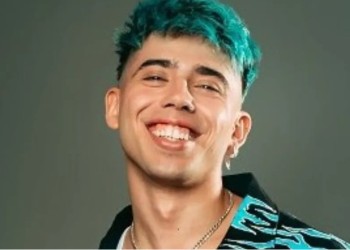 Luck Ra lanza “Un Clavo” y transforma el despecho en fiesta