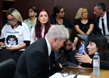 Declaran los primeros tres testigos en el juicio por la muerte de Maradona