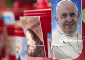El papa Francisco muestra una “lenta” y positiva recuperación