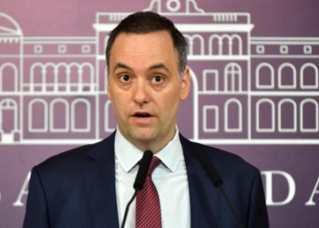 Transfirieron las plataformas de CINE. AR y ahora funcionarán bajo la órbita de Adorni