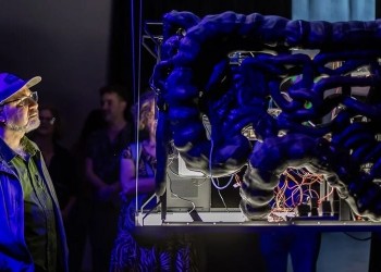 Presente Continuo invita a participar en el programa de arte, ciencia y tecnología