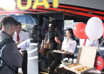 La empresa Río Uruguay inauguró su servicio diario entre Misiones y Córdoba