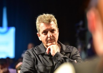 Massa: “Hay que construir una alternativa que le ponga límites a este gobierno”