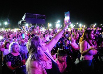 Multitudinaria Fiesta de San José en la costanera de Posadas