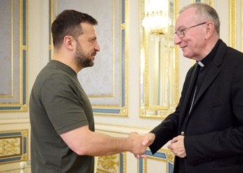 Zelenski pidió apoyo al Vaticano para liberar prisioneros ucranianos