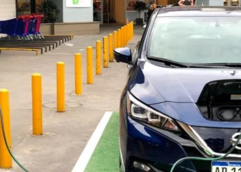 Abren proceso de solicitud para la importación de autos eléctricos e híbridos sin aranceles