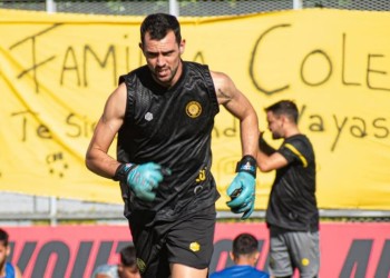 Federal A: Crucero busca salir a flote