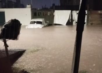 Intensas lluvias en provincia de Buenas Aires: hay un muerto y evacuados