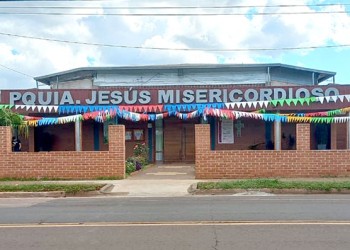 La parroquia Jesús Misericordioso inició una campaña para construir un cinerario
