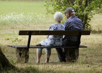 El renovado PAMI de Milei: purga interna, copamiento libertario y ajuste a jubilados